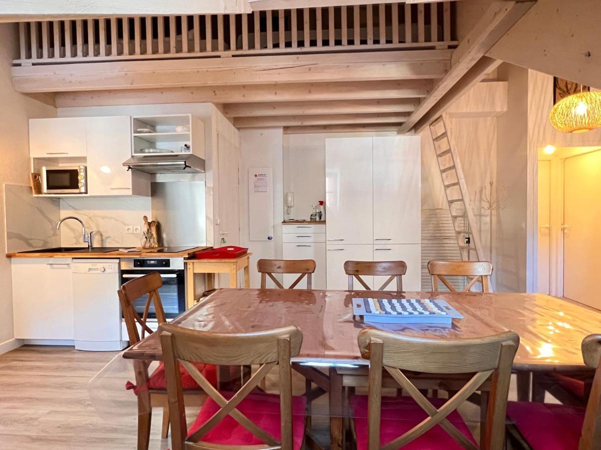 Place De La Mairie T2 Type Loft 70M2 Terrasse 35M2 Cauterets Eksteriør billede